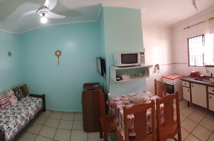Apartamento A 30 Metros Da Praia Das Toninhas Ubatuba Exterior photo